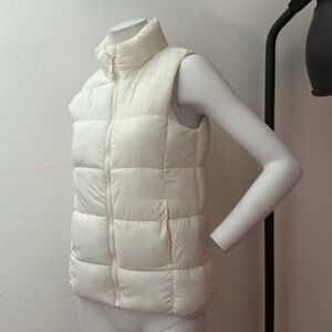 NWT Old Navy kids boys girls off white puffer vest fall winter jacket coat snow